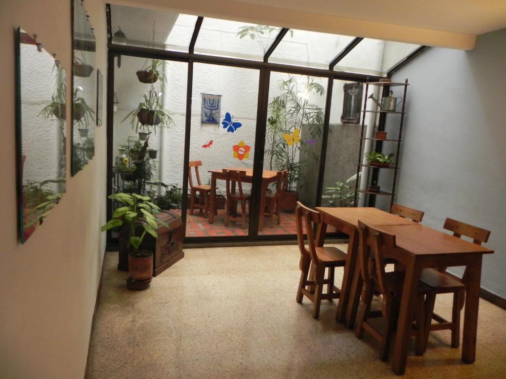 Hostal Tamarindo Itagui Exterior foto